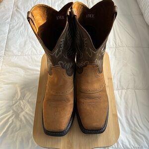 Ariat Men’s Sierra Aged Bark Wide Squared Toe Work Boots